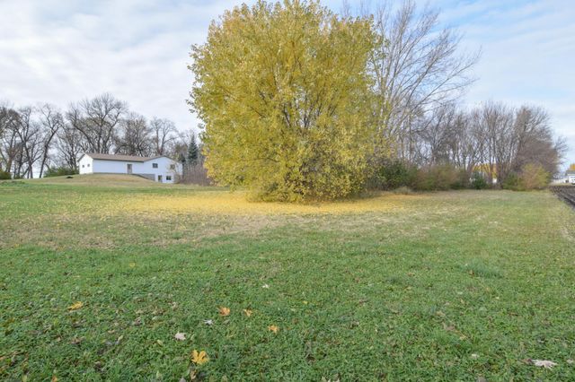 7612 Plum Avenue, Brownton, MN 55312