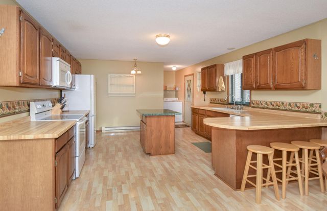 7612 Plum Avenue, Brownton, MN 55312