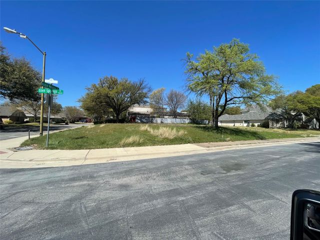 9631 Robin Meadow Drive, Dallas, TX 75243