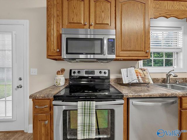 109 Wagon Drive, Harvest, AL 35749