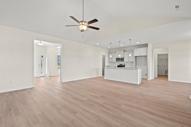 613 Bay St., Aynor, SC 29511
