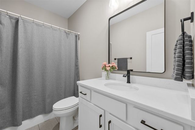 306 Dogwood Lane, Tiffin, IA 52340