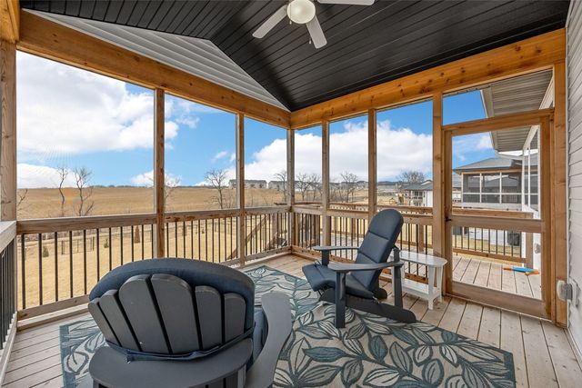 306 Dogwood Lane, Tiffin, IA 52340