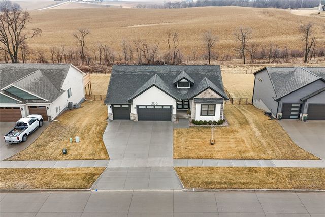306 Dogwood Lane, Tiffin, IA 52340