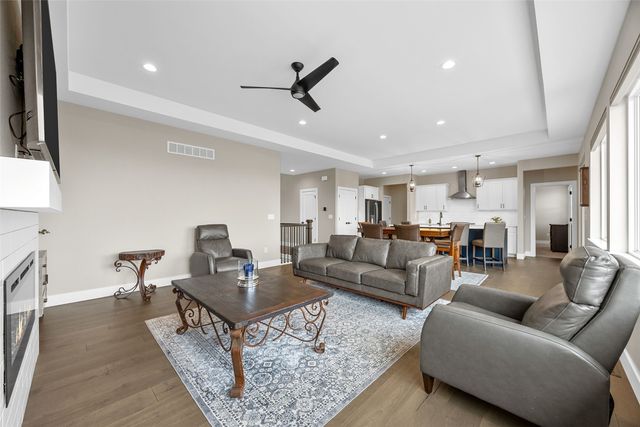 306 Dogwood Lane, Tiffin, IA 52340