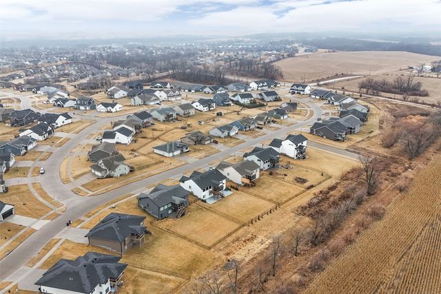 306 Dogwood Lane, Tiffin, IA 52340