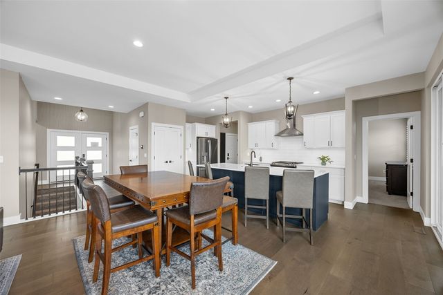 306 Dogwood Lane, Tiffin, IA 52340