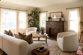 927 S Sycamore Avenue, Los Angeles, CA 90036
