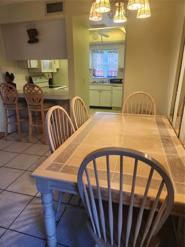 1250 S PINELLAS AVENUE 506, Tarpon Springs, FL 34689