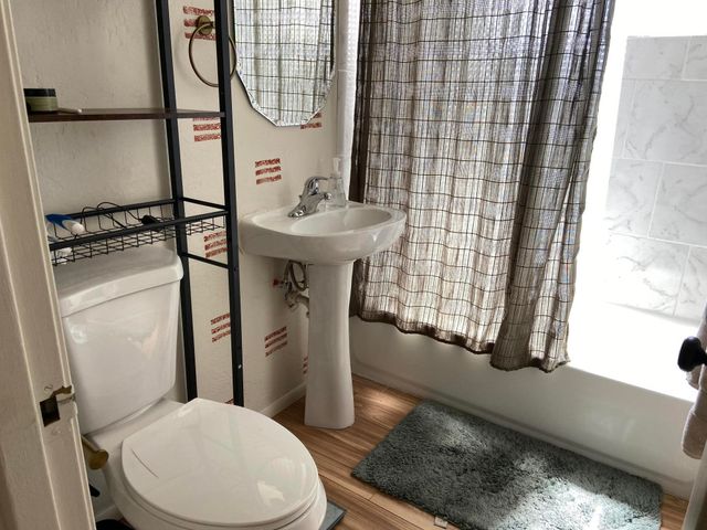 1844 Kentucky Street NE, Albuquerque, NM 87110