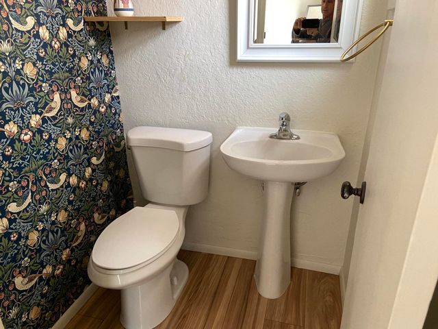 1844 Kentucky Street NE, Albuquerque, NM 87110