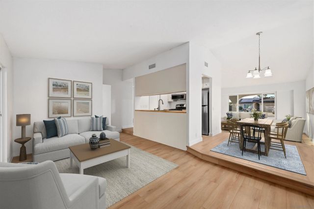 2041 Weathervane, Escondido, CA 92027
