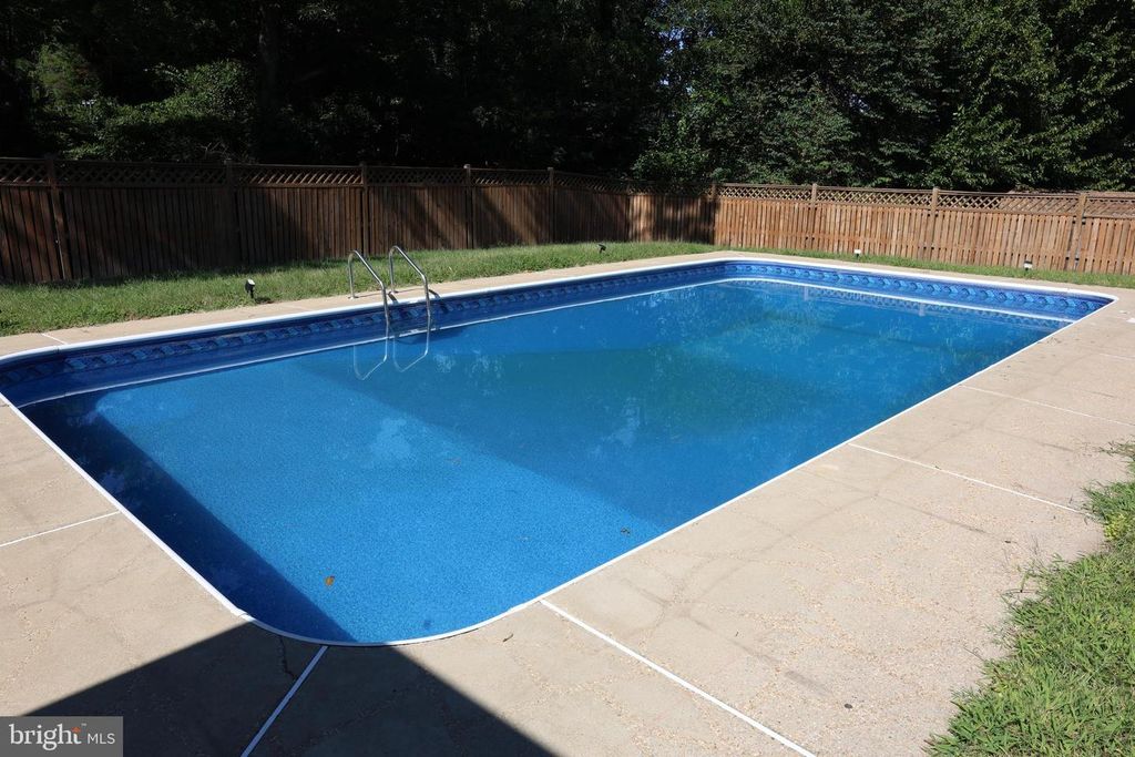 10204 PINE MEADOWS LN, Upper Marlboro, MD 20772