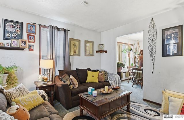 3123 Mason Street, Omaha, NE 68105