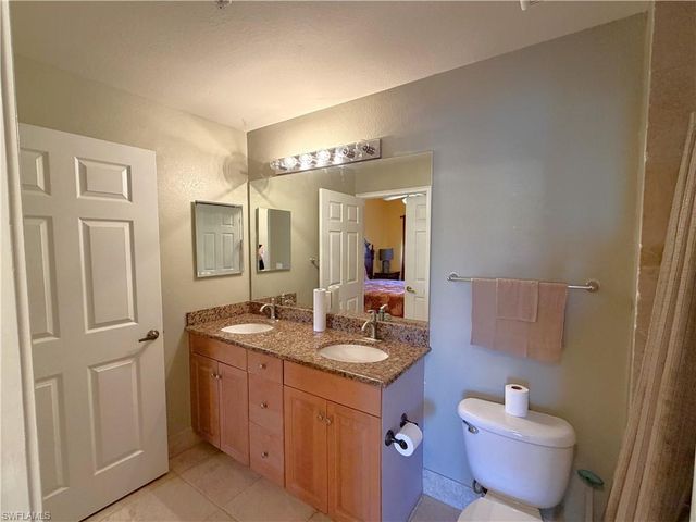 13110 Bella Casa CIR 214, Fort Myers, FL 33966