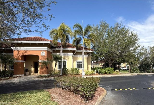 13110 Bella Casa CIR 214, Fort Myers, FL 33966