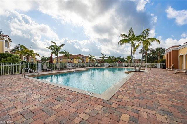 13110 Bella Casa CIR 214, Fort Myers, FL 33966