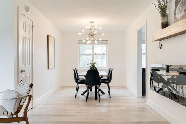 1704 Oxford Way, Oklahoma City, OK 73120