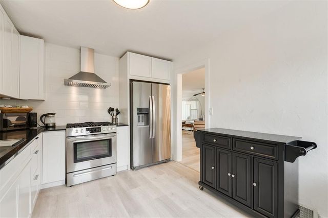 1704 Oxford Way, Oklahoma City, OK 73120