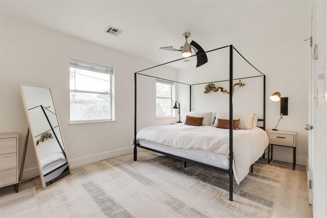 1704 Oxford Way, Oklahoma City, OK 73120