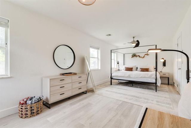 1704 Oxford Way, Oklahoma City, OK 73120