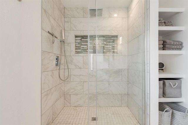 1704 Oxford Way, Oklahoma City, OK 73120
