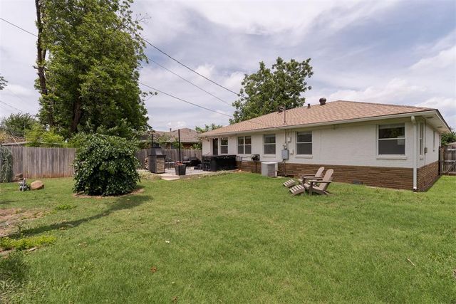 1704 Oxford Way, Oklahoma City, OK 73120