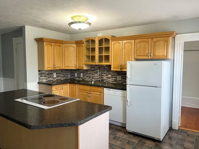 70 Park St. 3, Stoughton, MA 02072