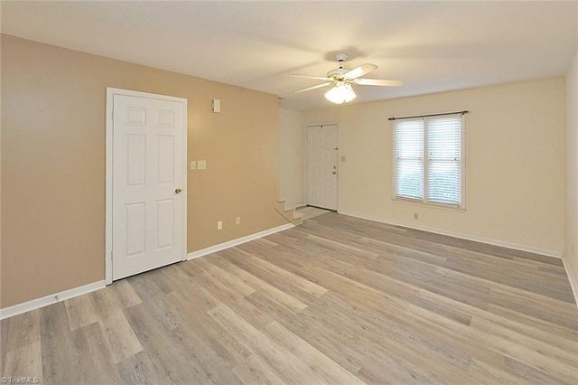 908 S Ridge Court 128, Winston-salem, NC 27107