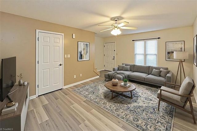 908 S Ridge Court 128, Winston-salem, NC 27107