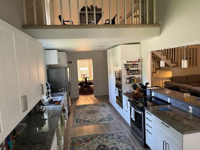 8545 Westgate Street, Lenexa, KS 66215