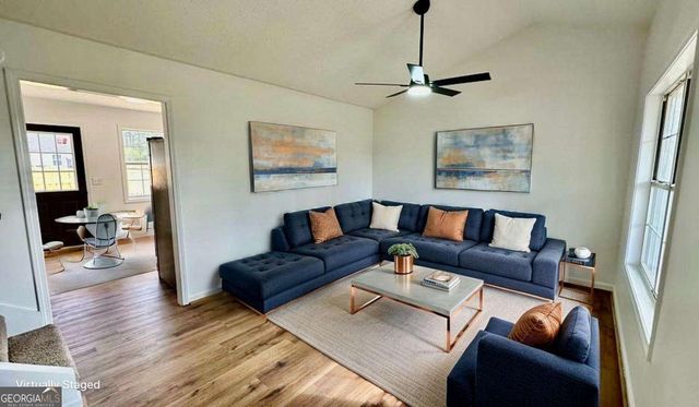 2095 Four Notch Road, Carrollton, GA 30116