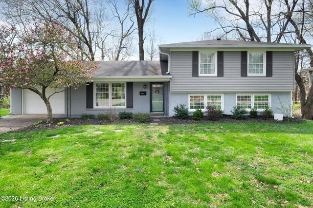 8501 Turnside Dr, Louisville, KY 40242