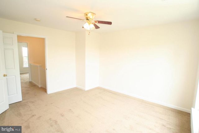 7039 SAUVAGE LN, Gainesville, VA 20155