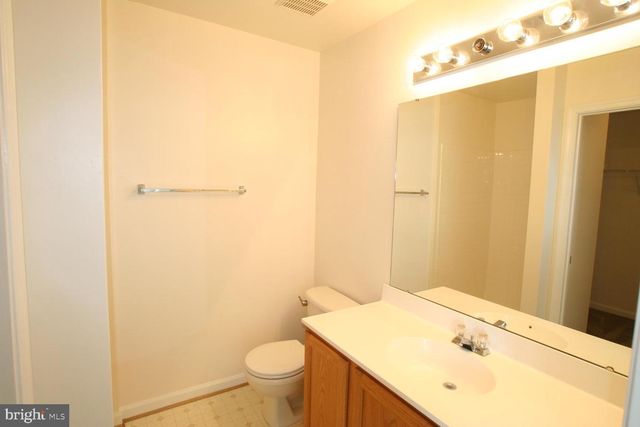 7039 SAUVAGE LN, Gainesville, VA 20155