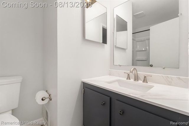 279 Lake Village Drive, Walled Lake, MI 48390