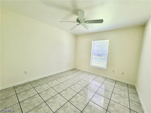 4737 28th ST SW, Lehigh Acres, FL 33973