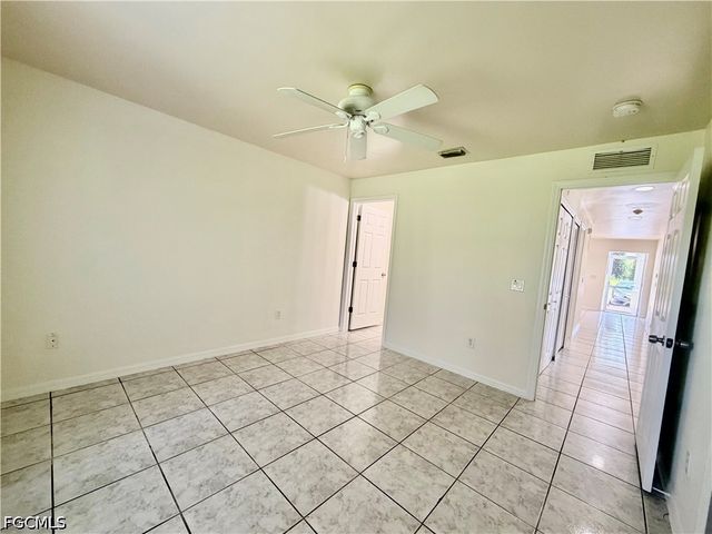 4737 28th ST SW, Lehigh Acres, FL 33973