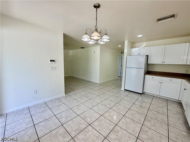 4737 28th ST SW, Lehigh Acres, FL 33973