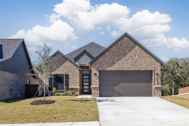 903 Boston Lane, River Oaks, TX 76114