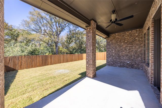 903 Boston Lane, River Oaks, TX 76114