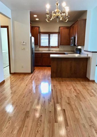 1442 RUSHMORE CIRCLE, De Pere, WI 54115