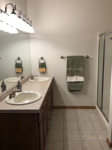 1442 RUSHMORE CIRCLE, De Pere, WI 54115