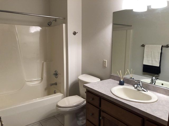1442 RUSHMORE CIRCLE, De Pere, WI 54115