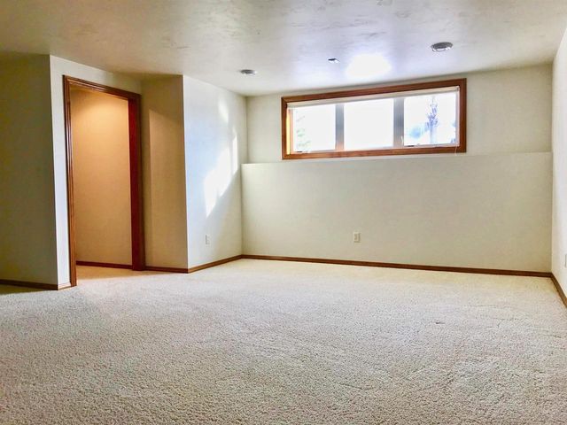 1442 RUSHMORE CIRCLE, De Pere, WI 54115
