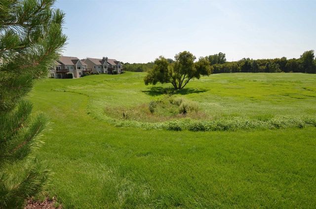1442 RUSHMORE CIRCLE, De Pere, WI 54115