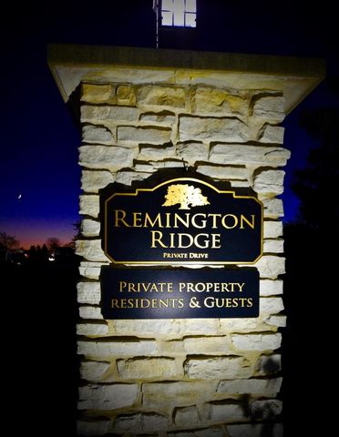 1442 RUSHMORE CIRCLE, De Pere, WI 54115