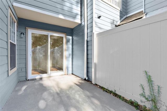 3284 Long Iron Place, Lawrenceville, GA 30044