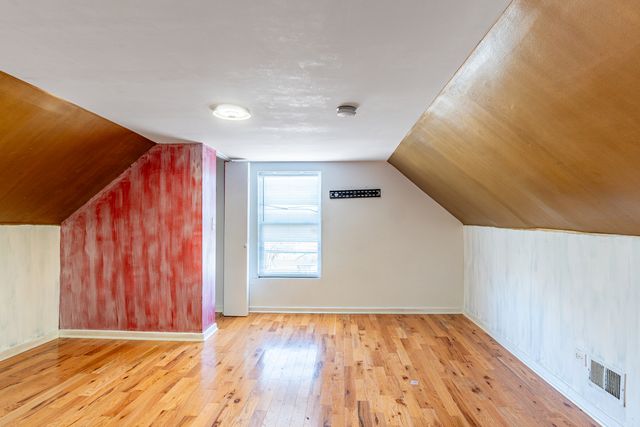 5230 S JUSTINE Street, Chicago, IL 60609