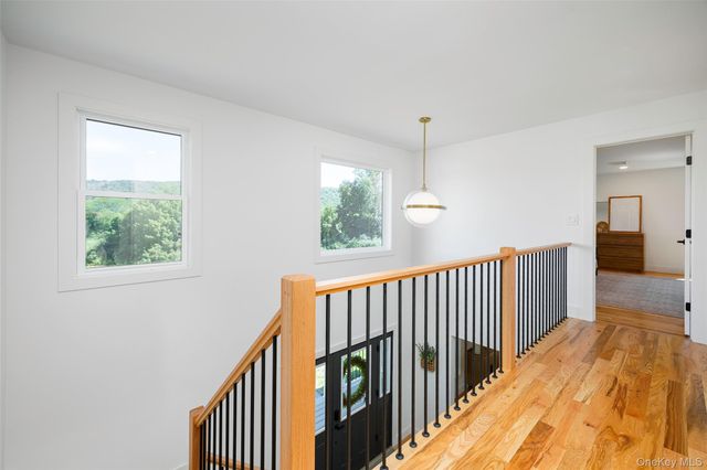 327 Hynes Road, Poughquag, NY 12570